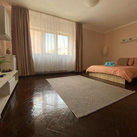 Apartament Leya Apartamento Deva Exterior foto