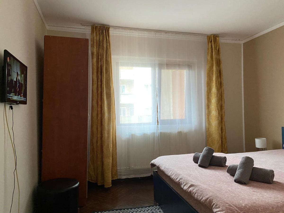Apartament Leya Apartamento Deva Exterior foto